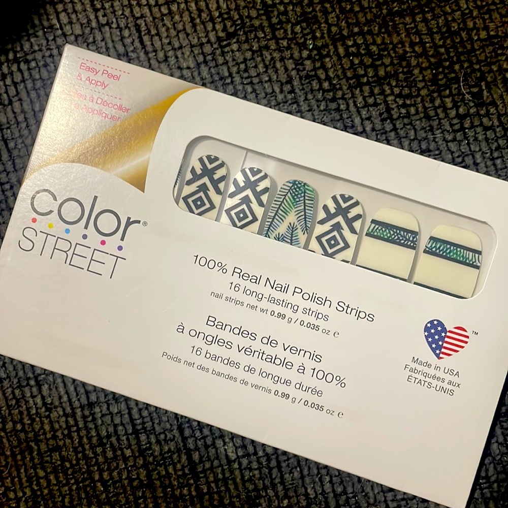 Color street nail Polish strips